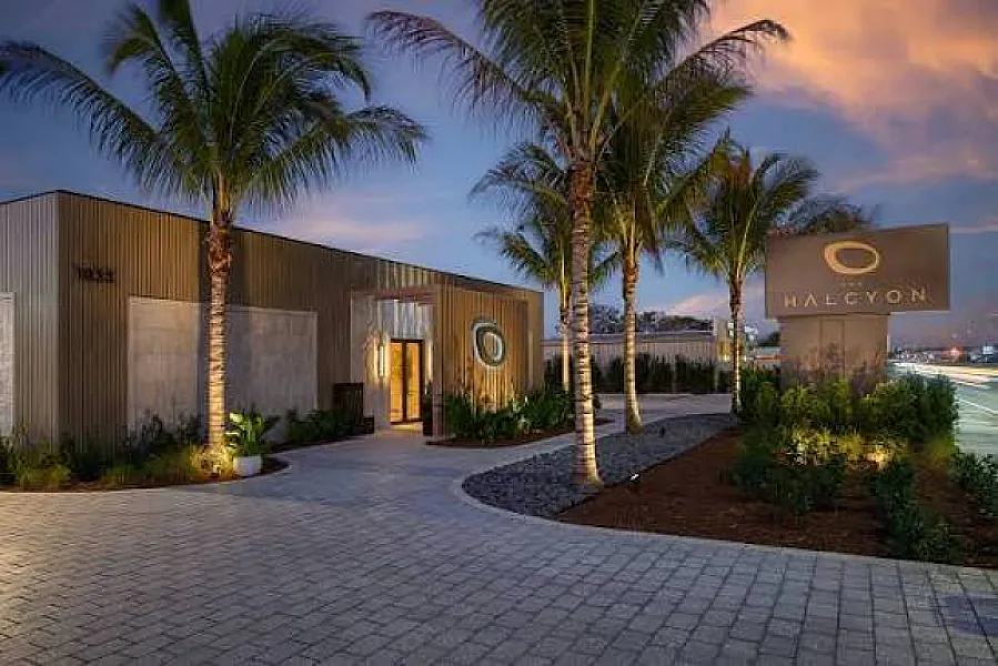The Halcyon Residences & Marina photo 9