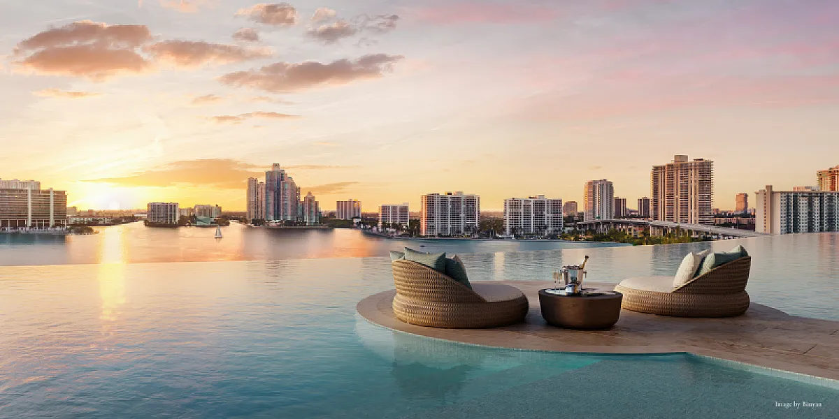 St Regis Sunny Isles photo 2
