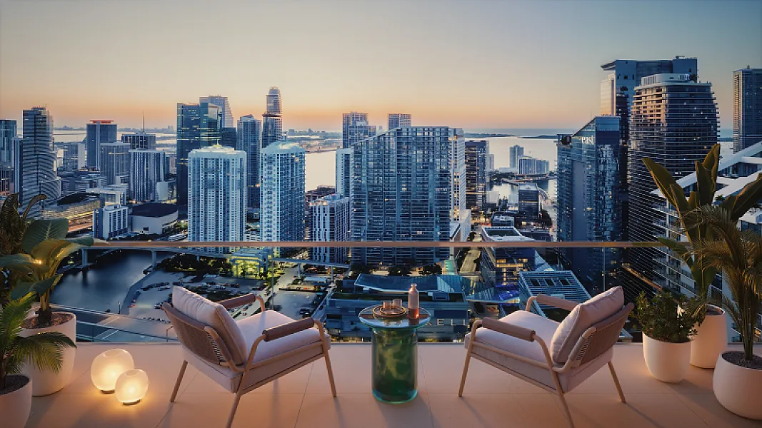 Standard Brickell photo 26