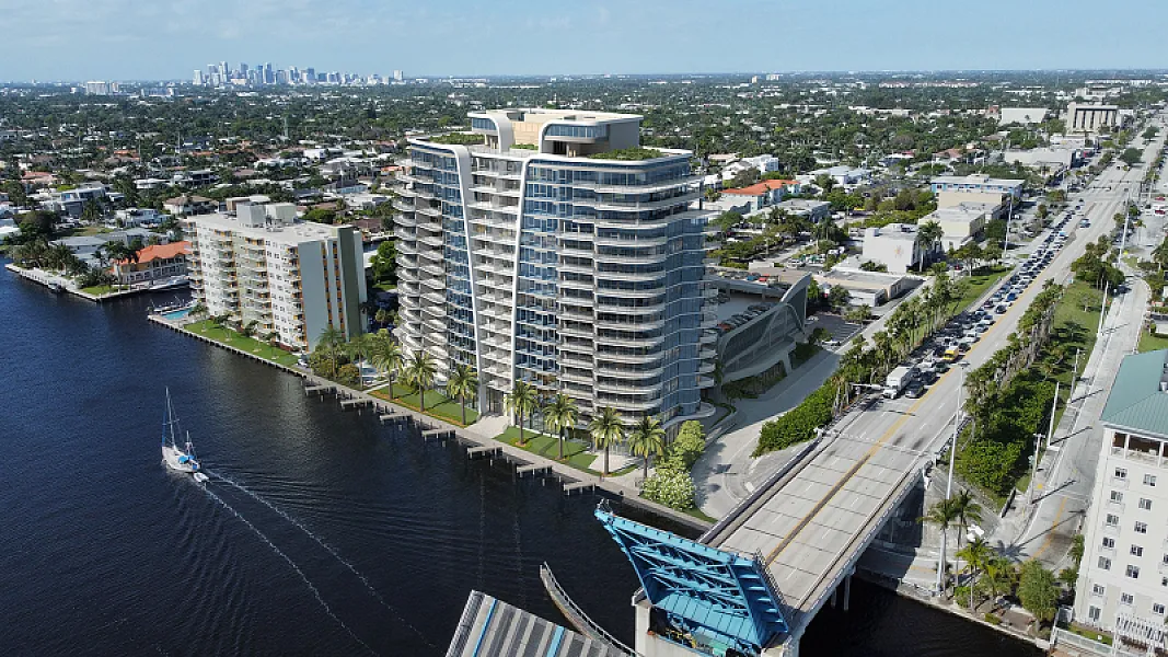 3000 Waterside photo 1