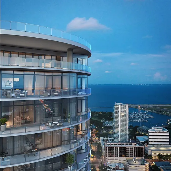 400 Central Residences photo 5