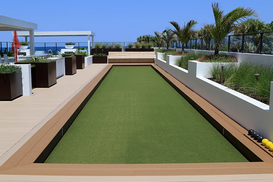 Marina Pointe photo 16